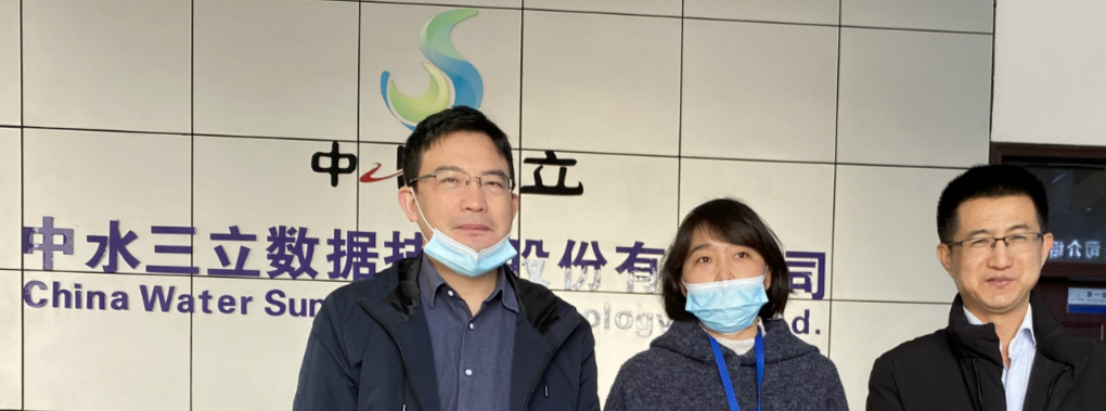 蜀山區(qū)總工會(huì)為我司困難職工送來雙節(jié)問候和新春祝福